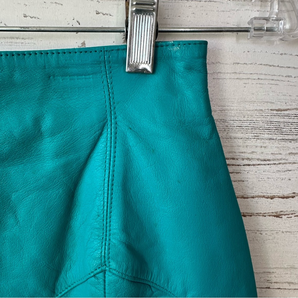 VINTAGE 90s 80s Leather Western Teal Turquoise High Waisted Mini Skirt Sz 8 - Picture 3 of 10